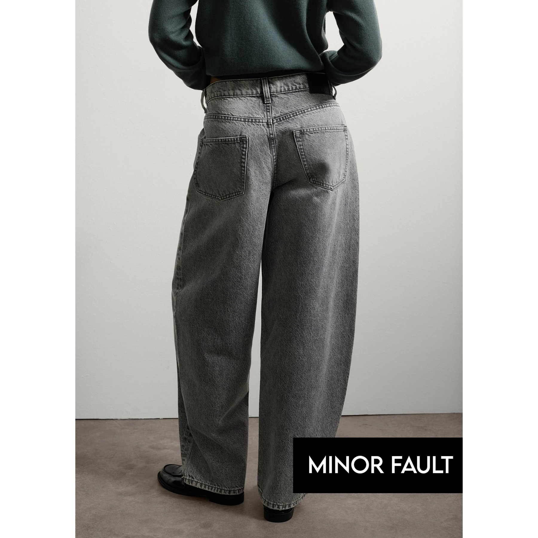 (Minor Fault) Grey Balloon Jeans | Montivo Pakistan