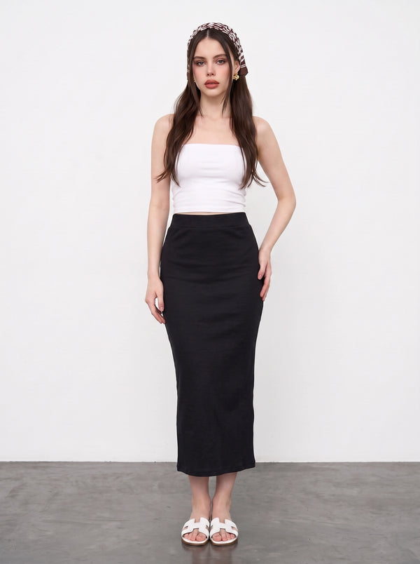 Black Ribbed Knit Skirt | Montivo Pakistan