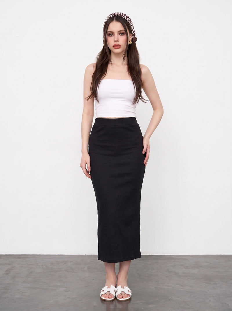 Black Ribbed Knit Skirt | Montivo Pakistan