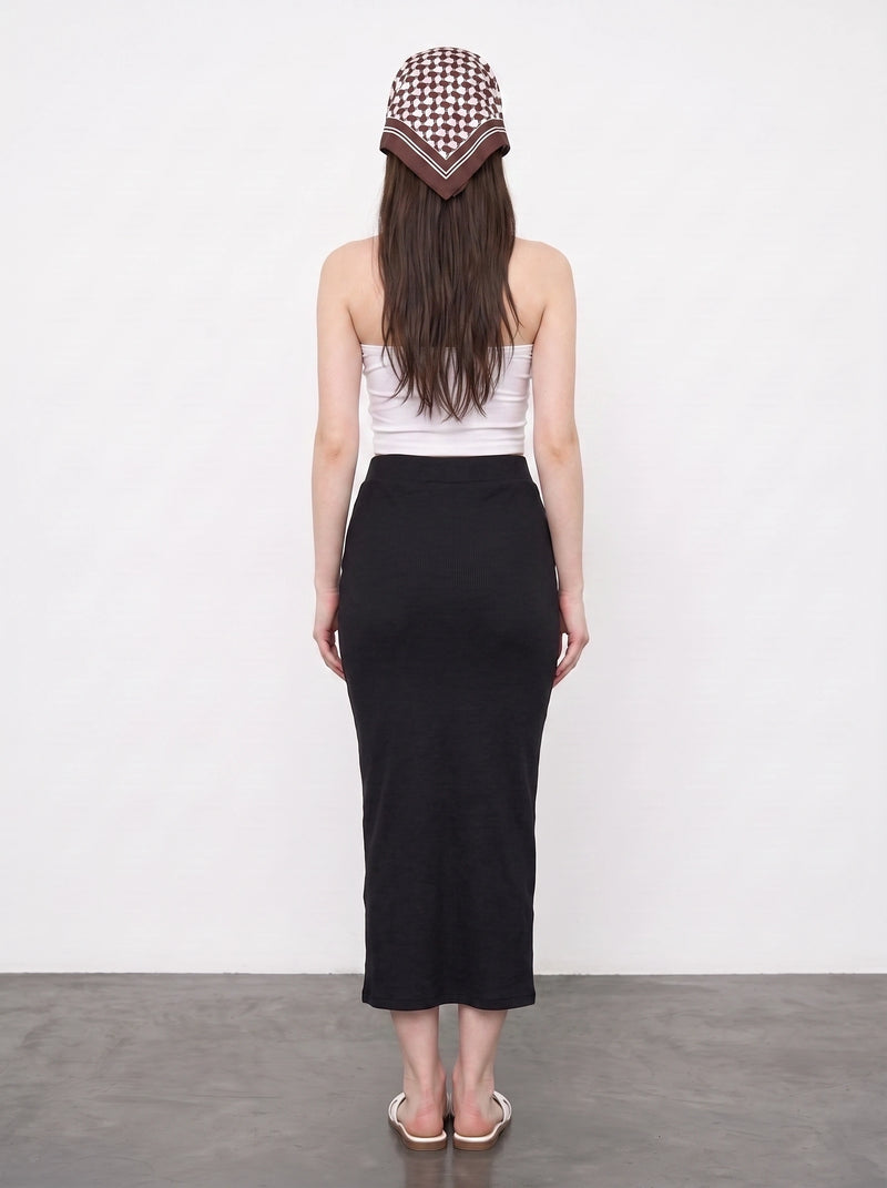 Black Ribbed Knit Skirt | Montivo Pakistan