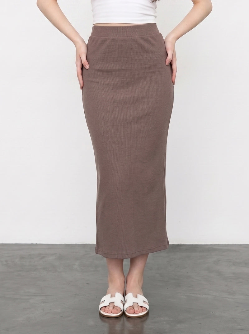 Brown Ribbed Knit Skirt | Montivo Pakistan