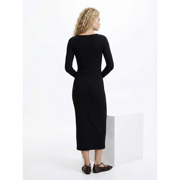 Black Square Neck Bodycon Dress | Montivo Pakistan