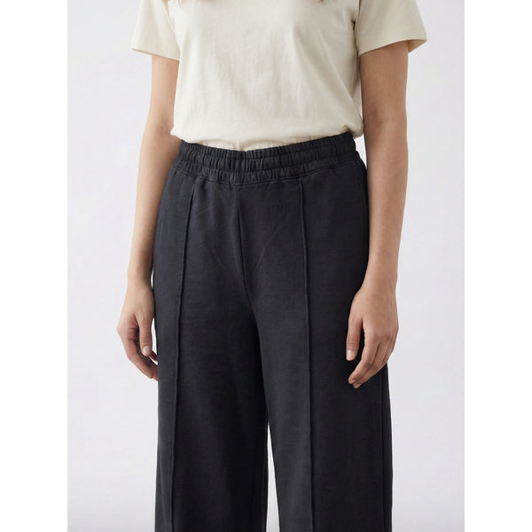 Black Front Seam Wide Leg Trousers | Montivo Pakistan