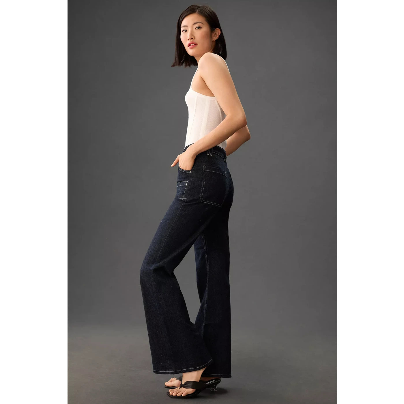 Rinse Wash Loose Flare Jeans | Montivo Pakistan