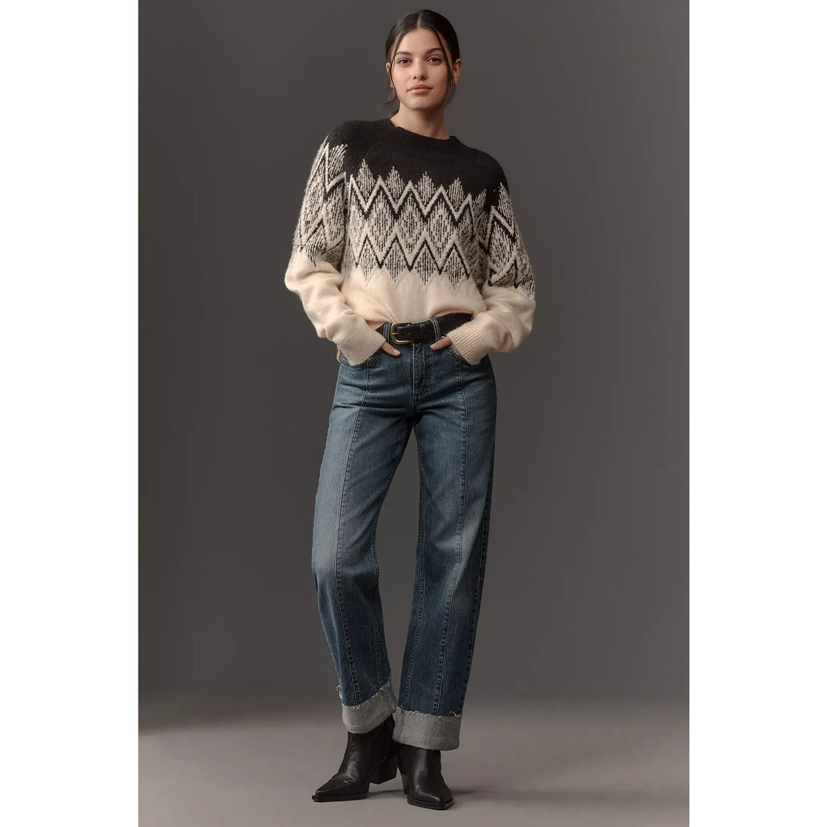 Rolled-up Hem Mid Rise Jeans | Montivo Pakistan