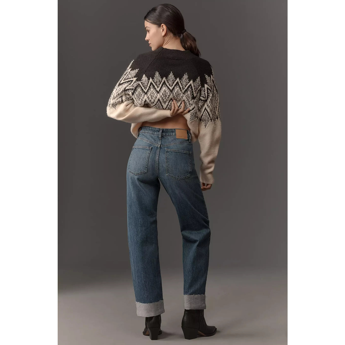 Rolled-up Hem Mid Rise Jeans | Montivo Pakistan