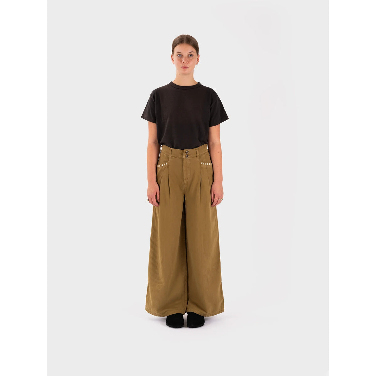 Olive Wide Leg Jeans | Montivo Pakistan