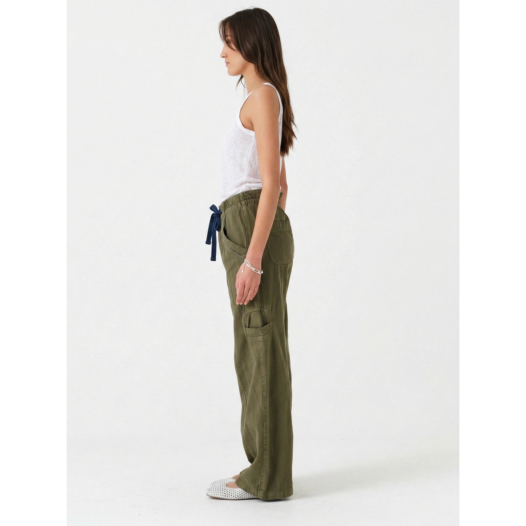 Olive Lightweight Pants | Montivo Pakistan