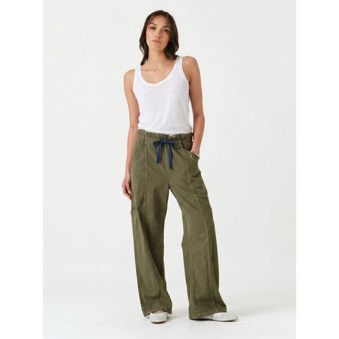 Olive Lightweight Pants | Montivo Pakistan