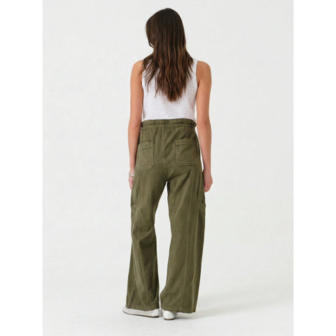 Olive Lightweight Pants | Montivo Pakistan