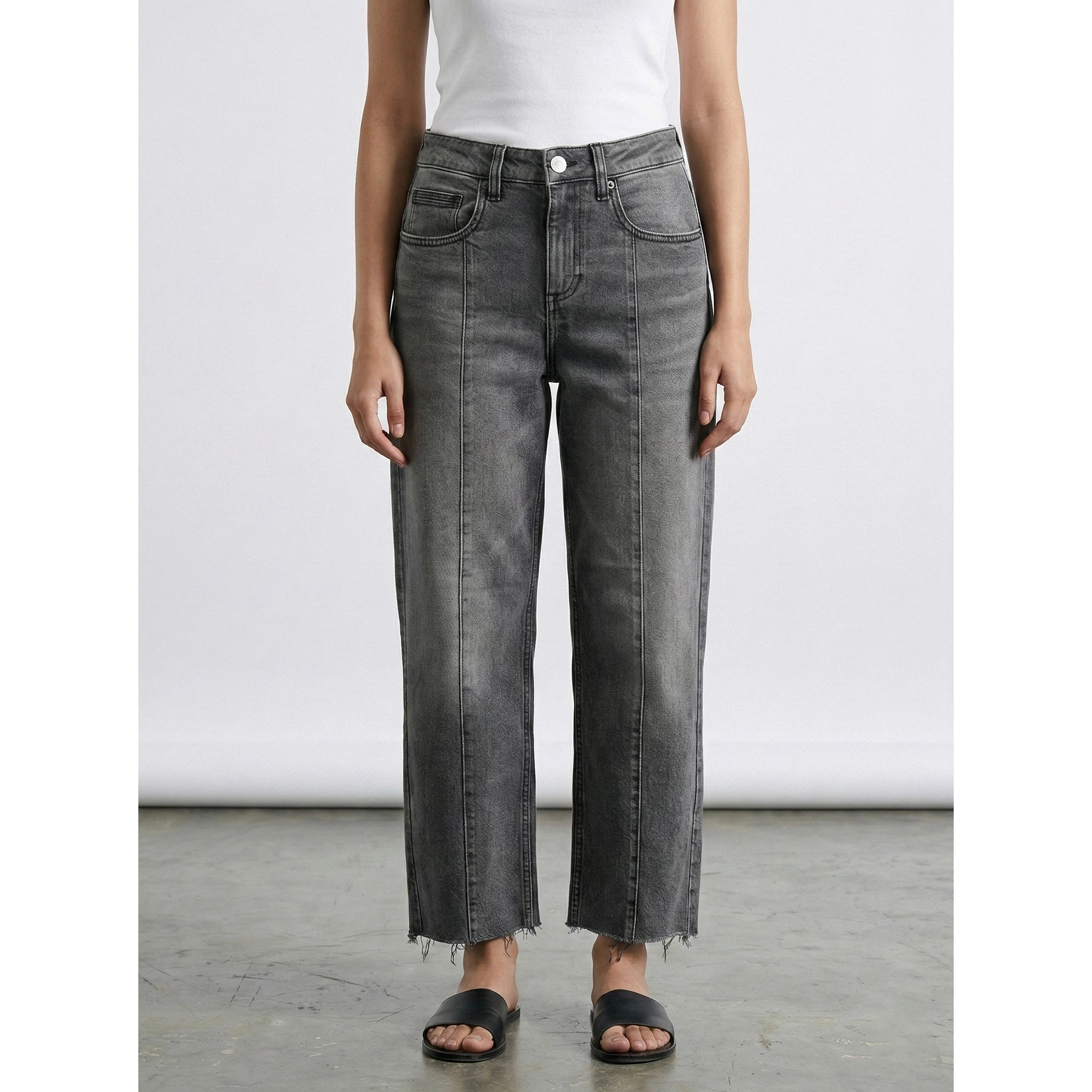 Grey Front Seam Relaxed Jeans | Montivo Pakistan