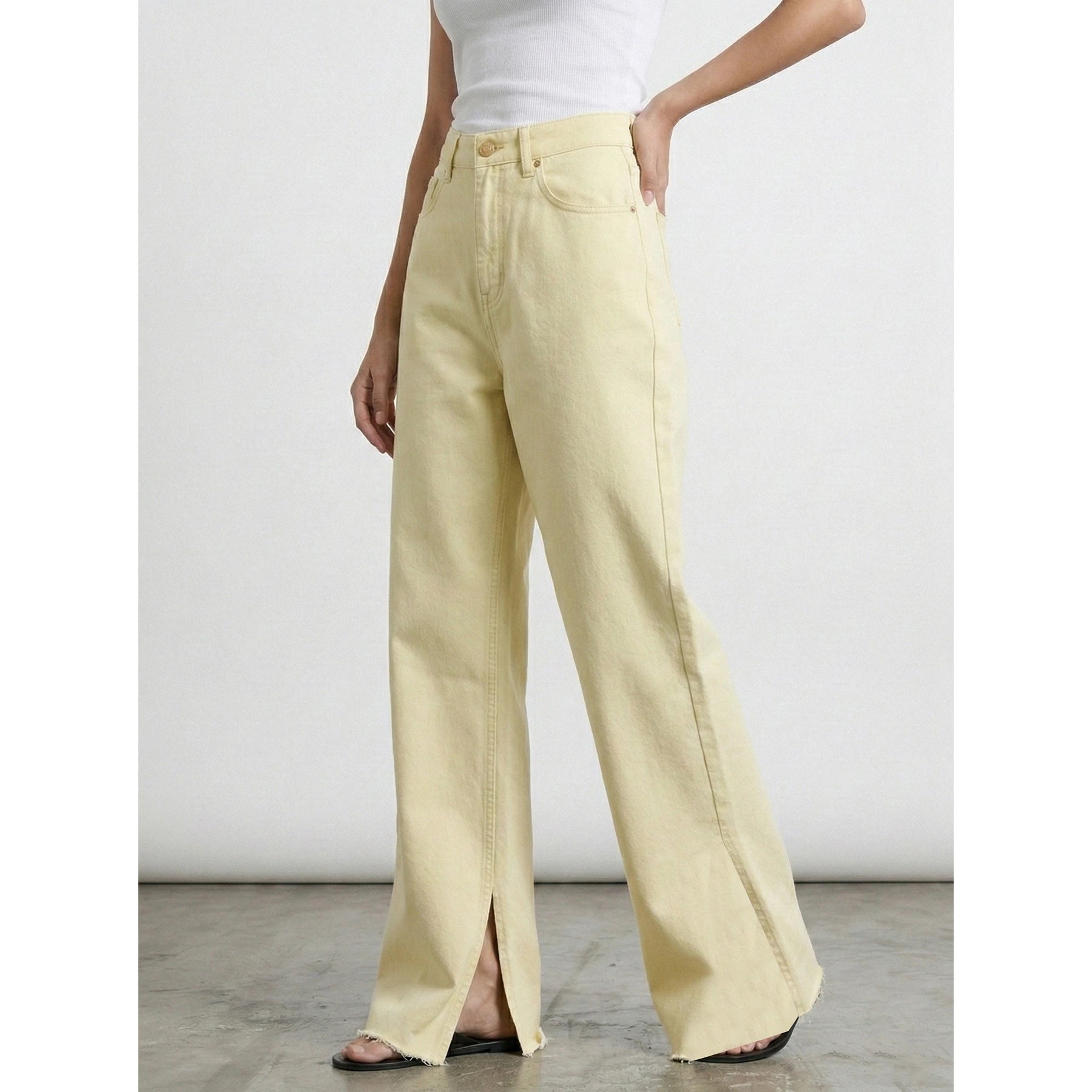 Yellow Frayed Hem Wide Leg Jeans | Montivo Pakistan
