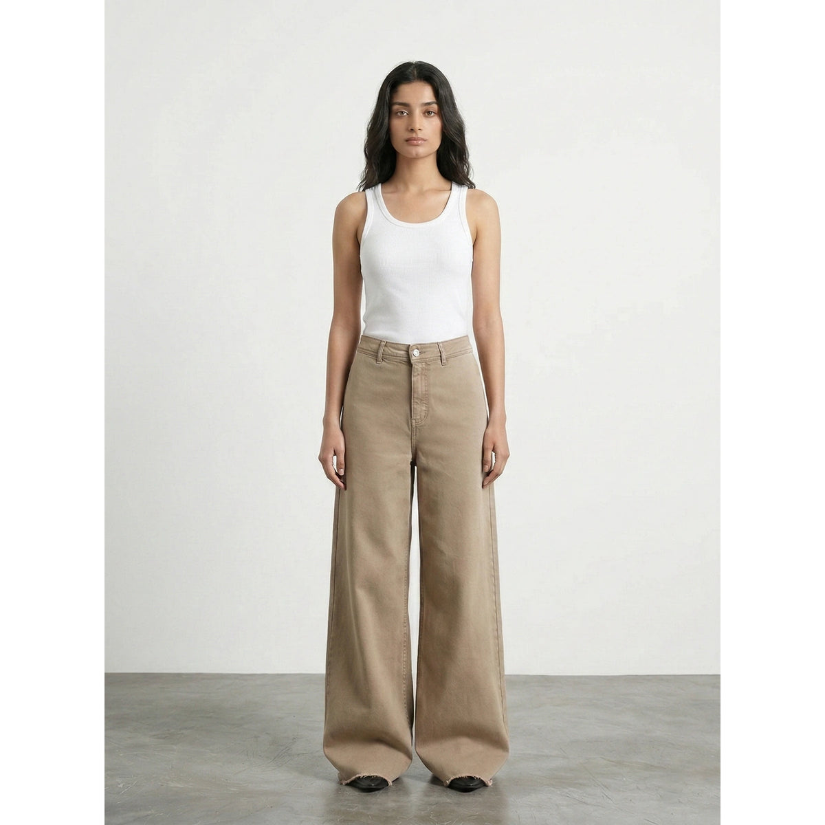 Light Brown Frayed Hem Wide Leg Jeans | Montivo Pakistan