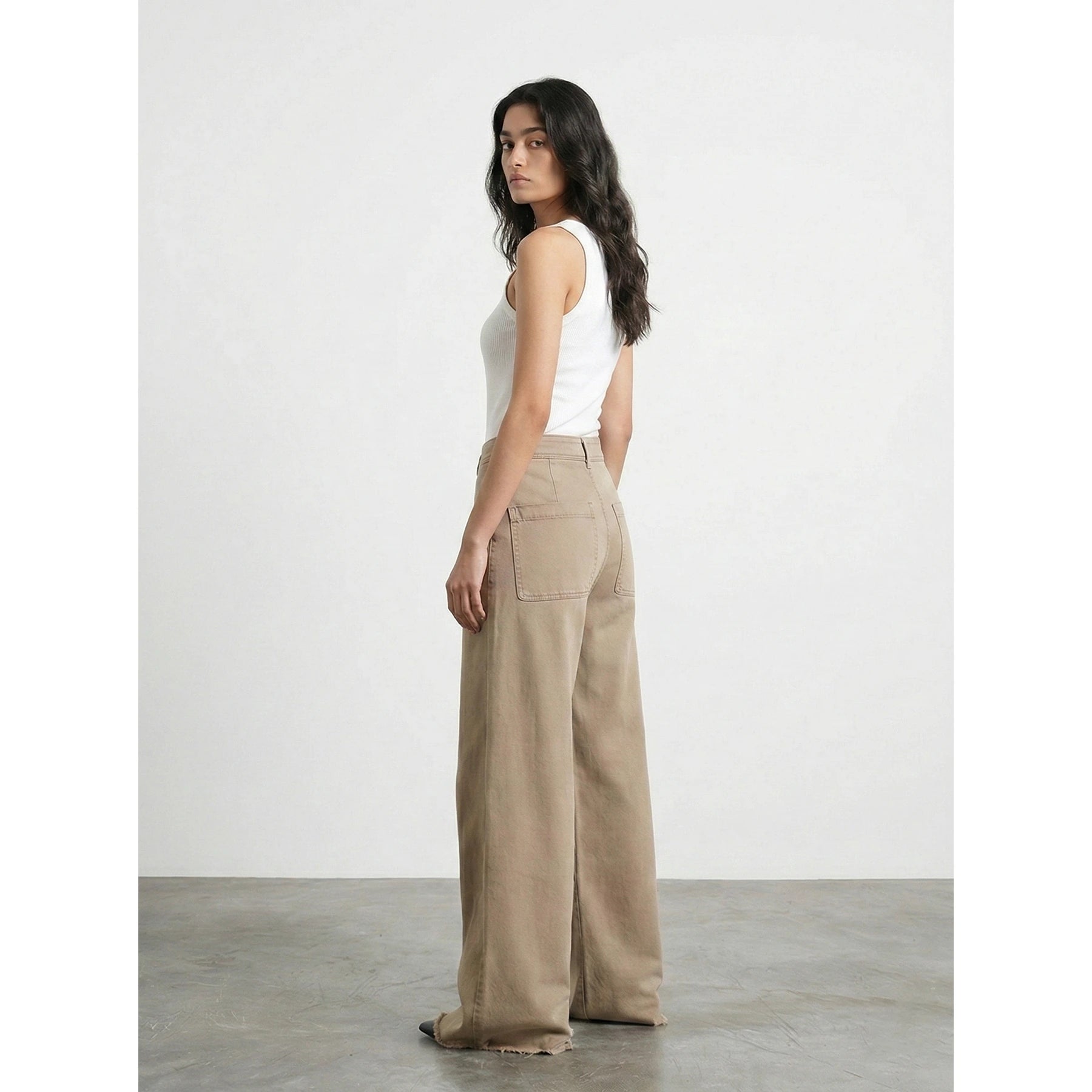 Light Brown Frayed Hem Wide Leg Jeans | Montivo Pakistan