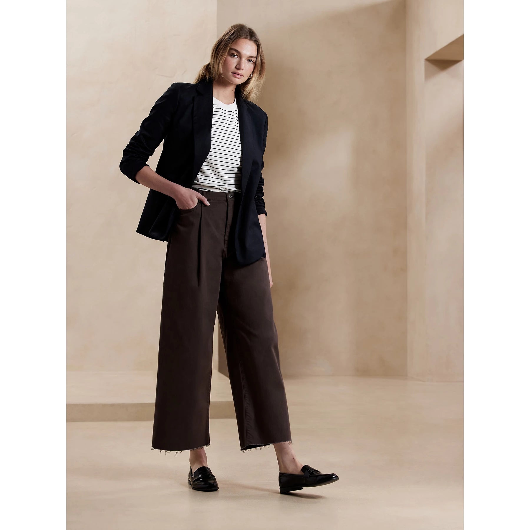 Truffle Wide Leg Pleated Jeans | Montivo Pakistan