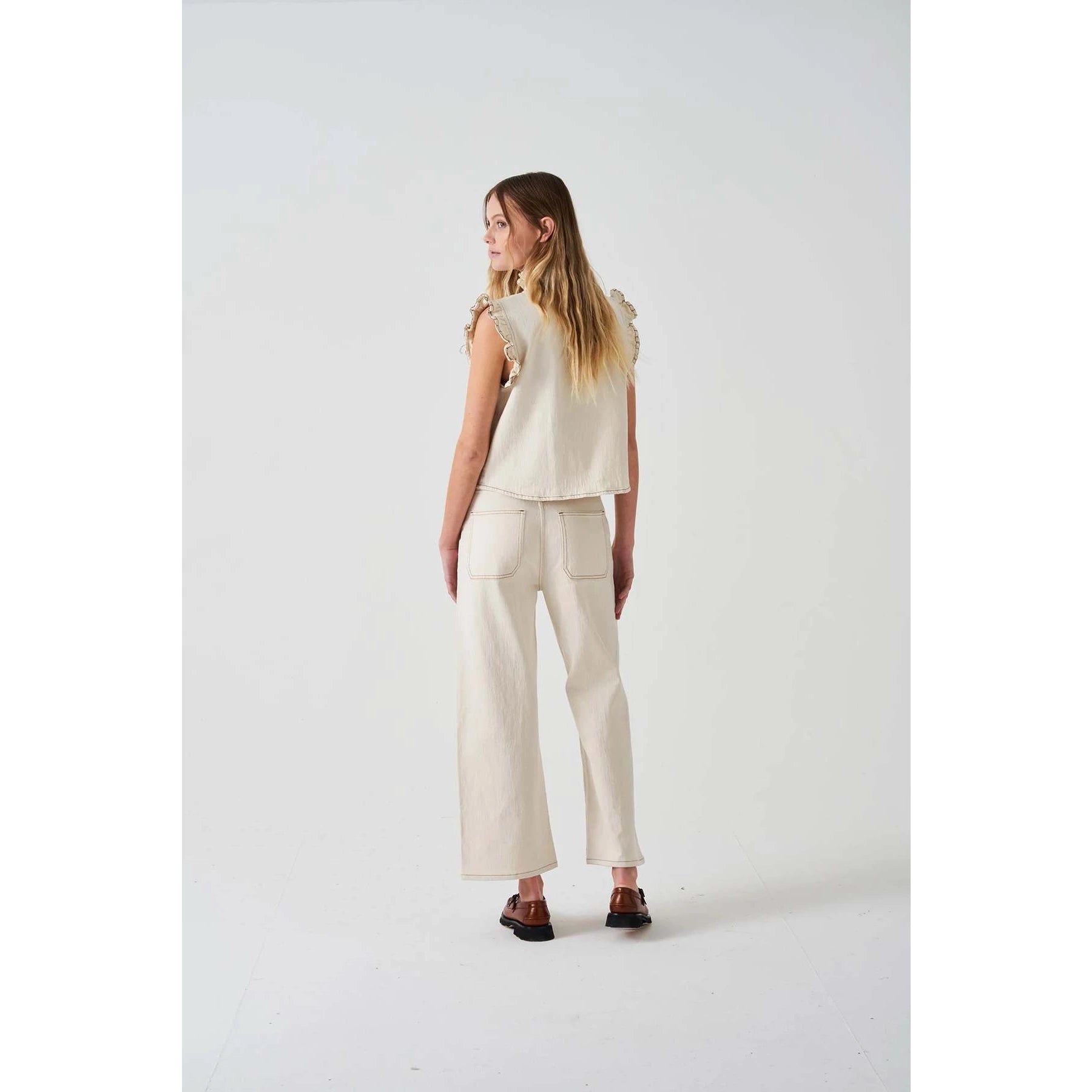 Ecru Loose Wide Leg Jeans | Montivo Pakistan