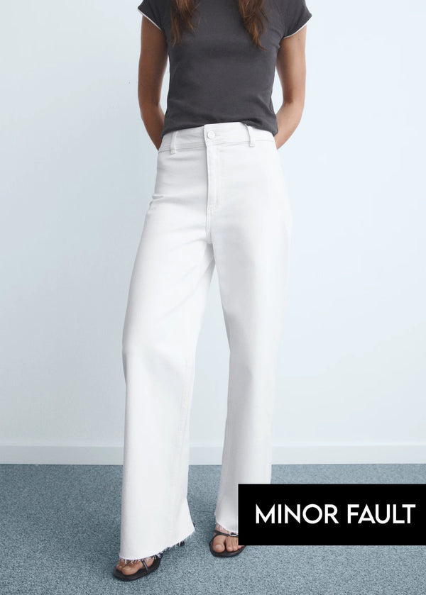 (Minor Fault) White Wide Leg Jeans | Montivo Pakistan