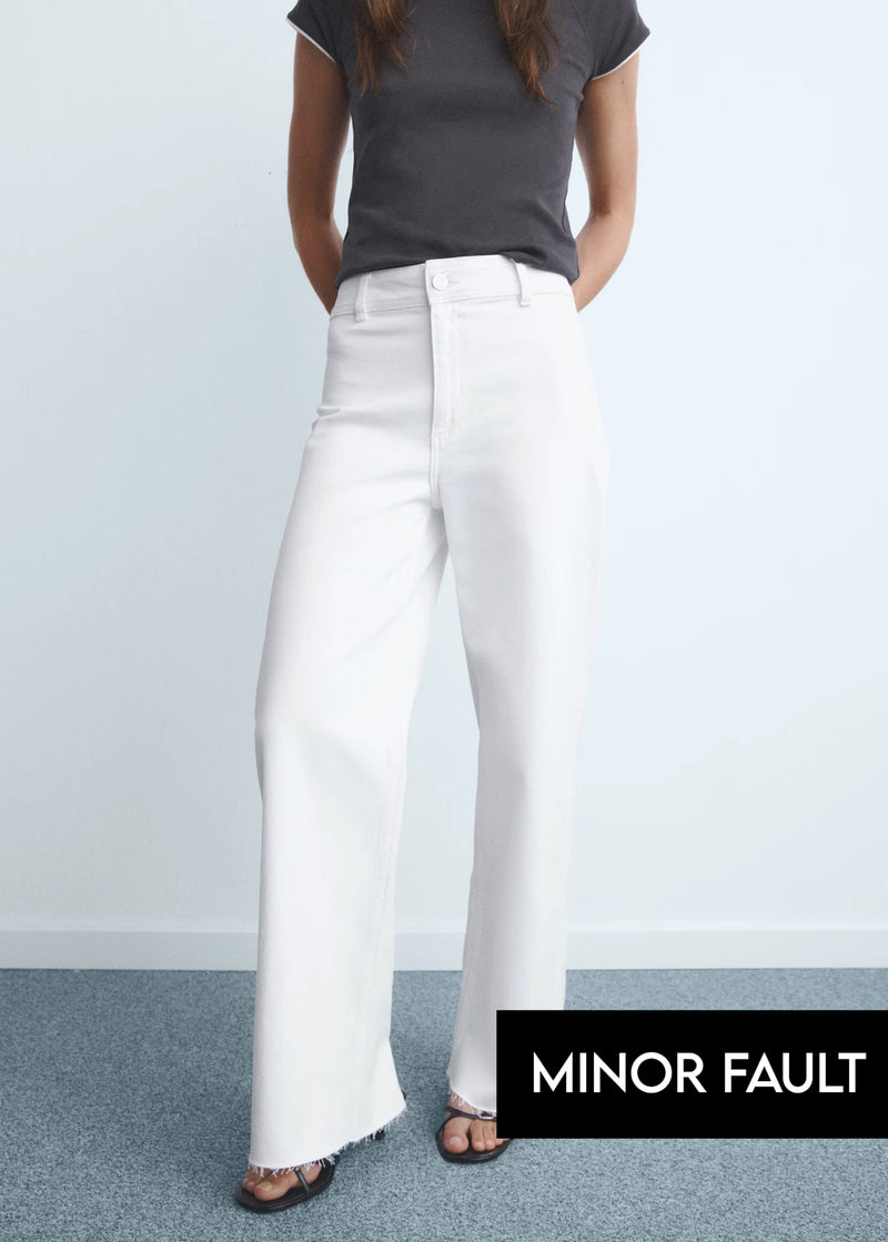 (Minor Fault) White Wide Leg Jeans | Montivo Pakistan