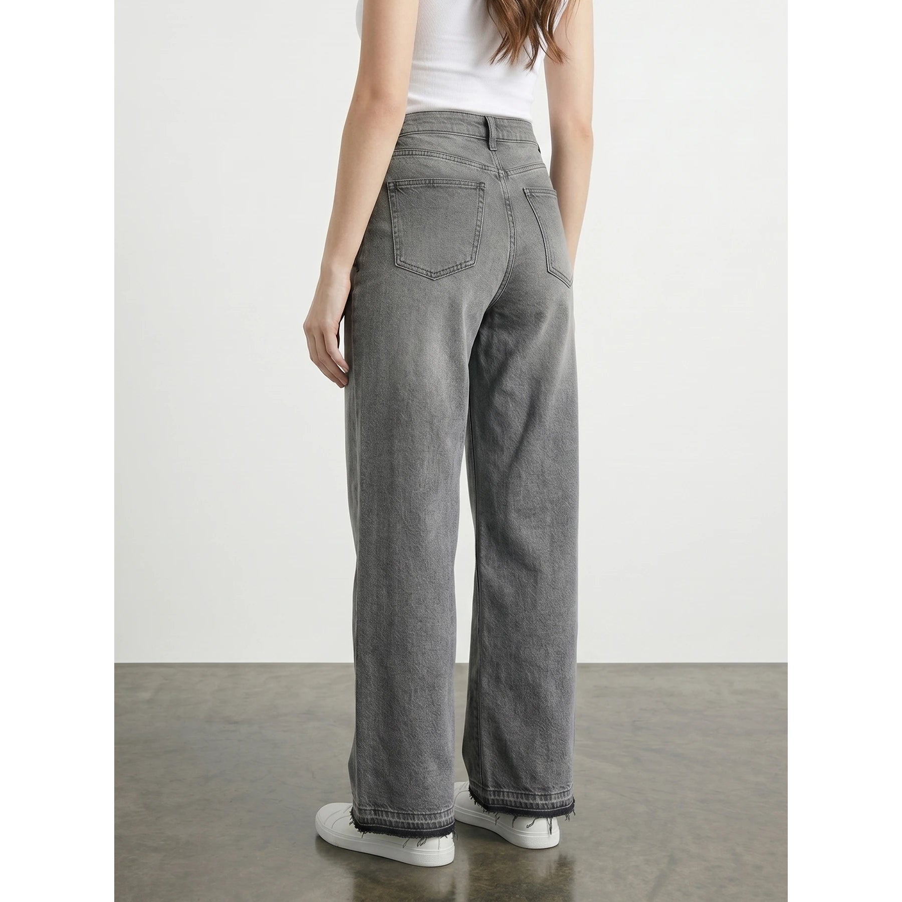 Grey Frayed Hem Wide Leg Jeans | Montivo Pakistan