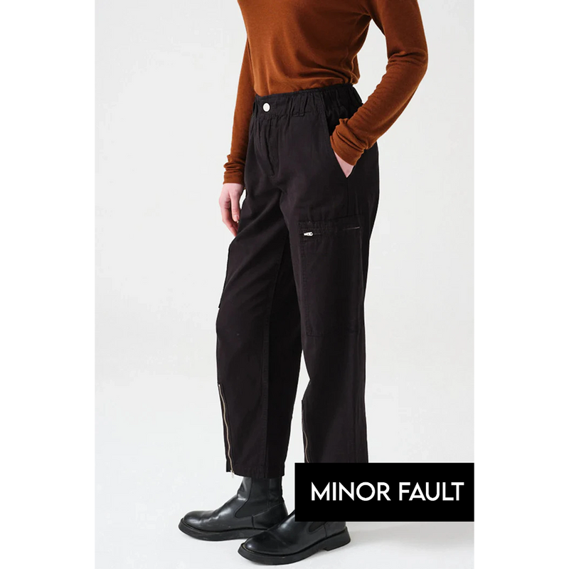 (Minor Fault) Denim Relaxed Black Cargo Pants | Montivo Pakistan