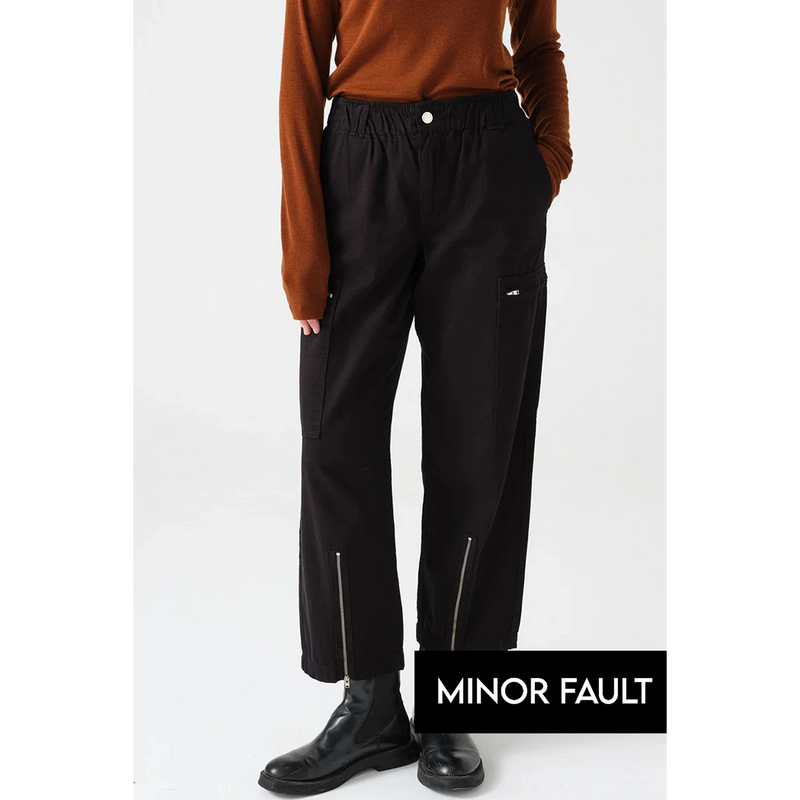 (Minor Fault) Denim Relaxed Black Cargo Pants | Montivo Pakistan