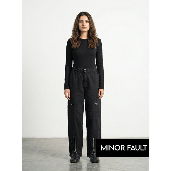 (Minor Fault) Black Barrel Denim Trousers | Montivo Pakistan