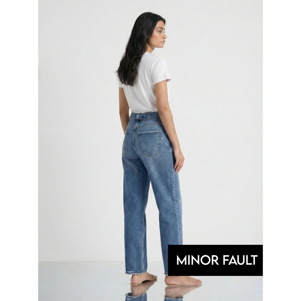 (Minor Fault) Mid Blue Mom Loose Jeans | Montivo Pakistan
