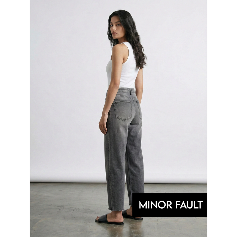 (Minor Fault) Grey Front Seam Relaxed Jeans | Montivo Pakistan