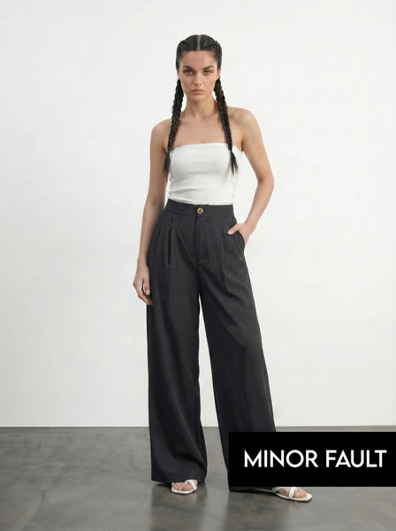 (Minor Fault) Black Light Weight Wide Leg Pants | Montivo Pakistan