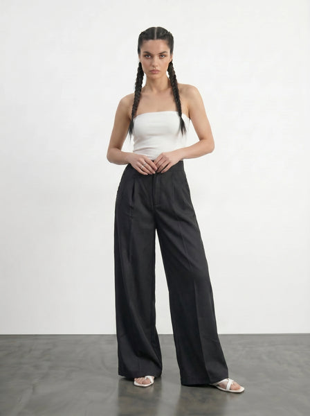 Black Textured Wide Leg Pleated Pants | Montivo Pakistan