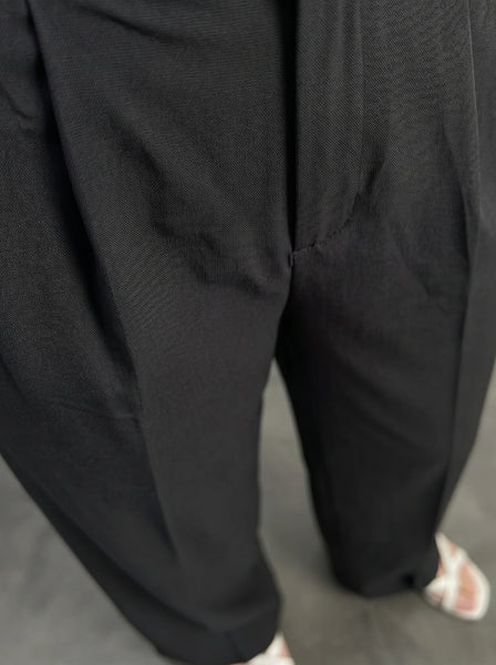 Black Wide Leg Pleated Pants | Montivo Pakistan