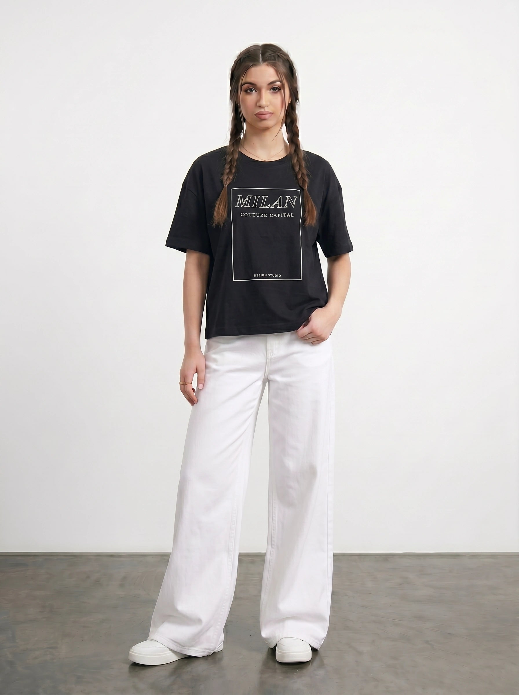 Black Cropped Printed Graphic Tshirt | Montivo Pakistan