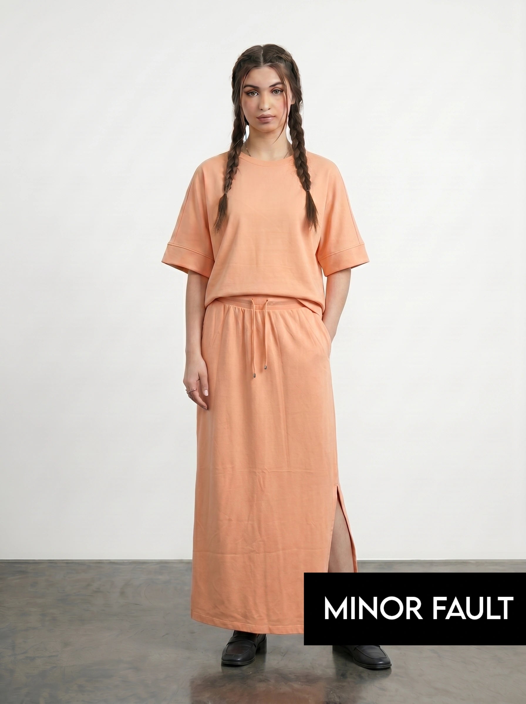 (Minor Fault) Peach Split Hem Skirt