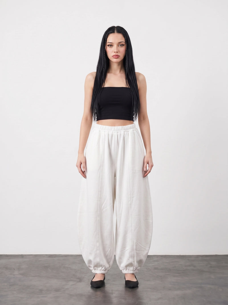 Off-White Seamed Balloon Trousers | Montivo Pakistan