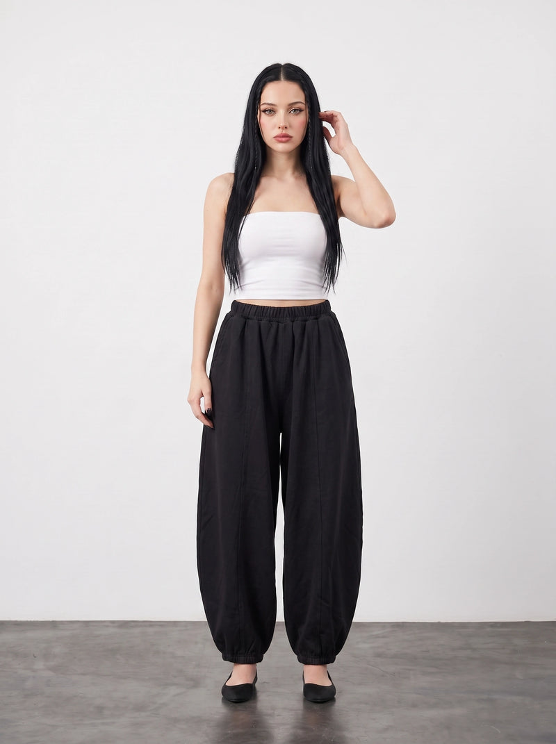 Black Seamed Balloon Trousers | Montivo Pakistan