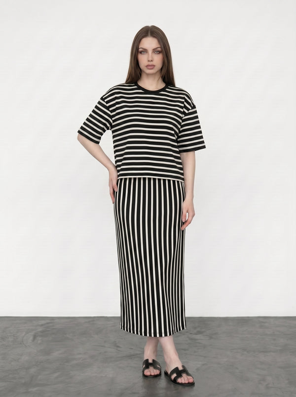 Black & White Stripes Oversized Tshirt