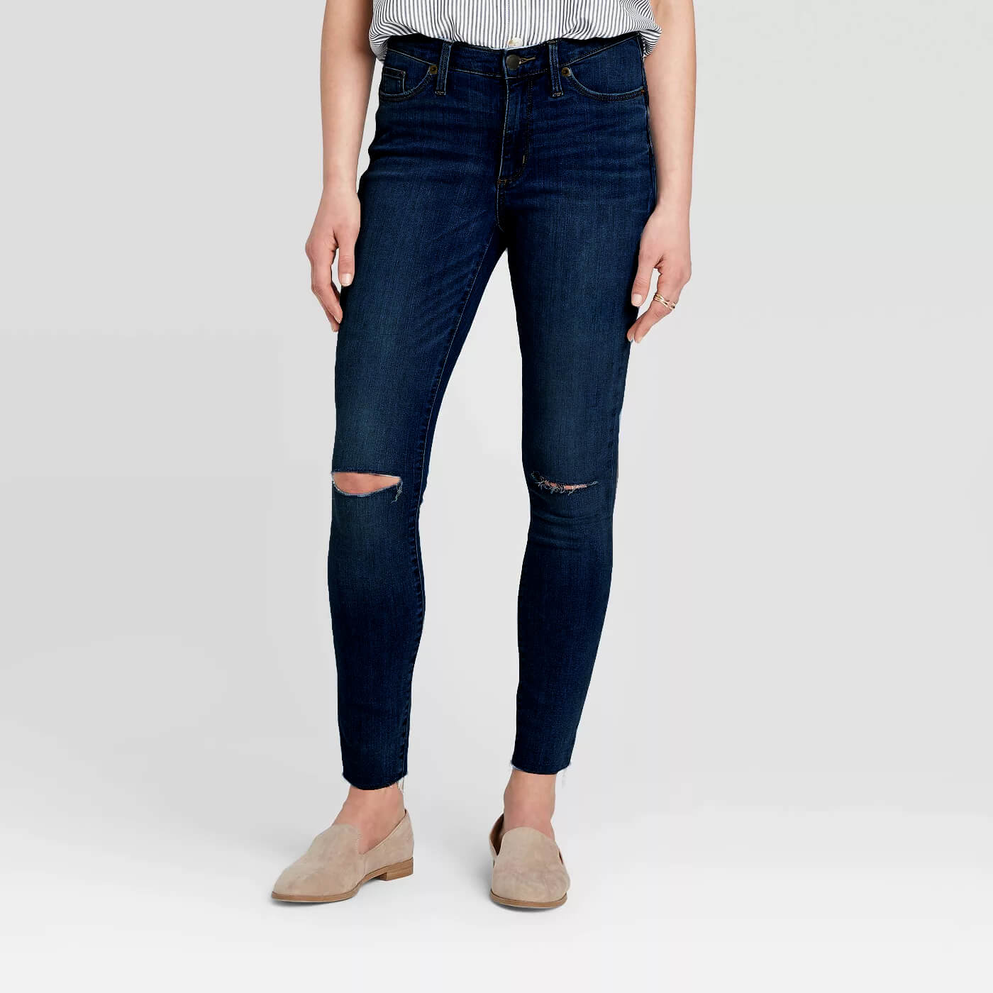 Universal Thread Ripped Dark Jeans | Montivo Pakistan