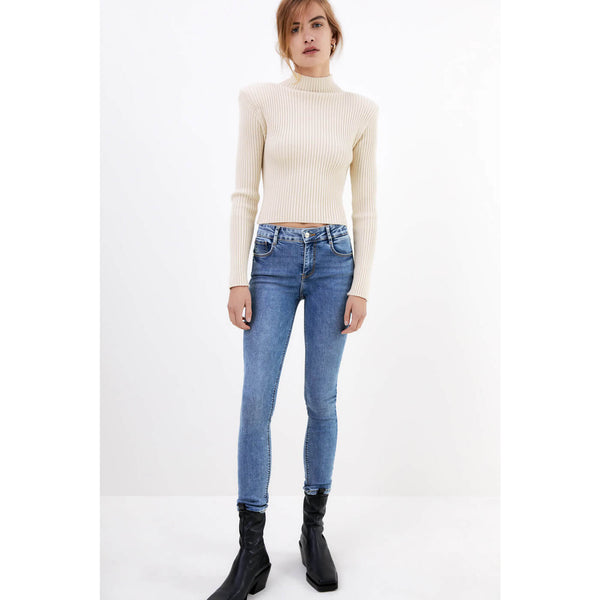 Zara Mid-Rise Blue Jeans | Montivo Pakistan