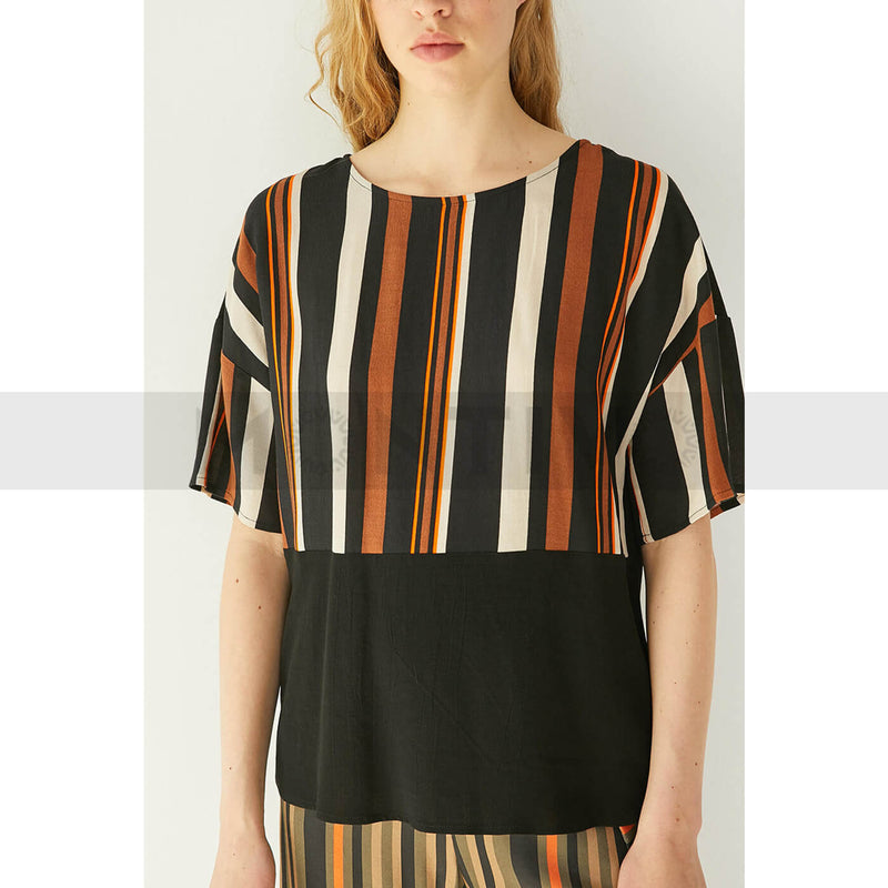 Patterned Lines Women Top | Montivo Pakistan