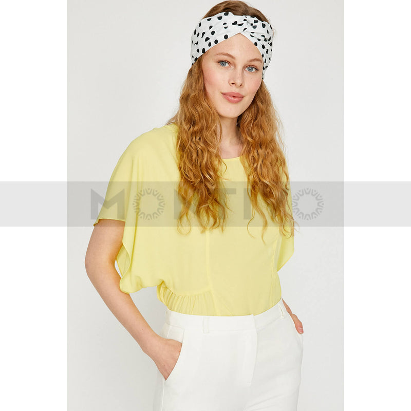 Women Yellow Top | Montivo Pakistan