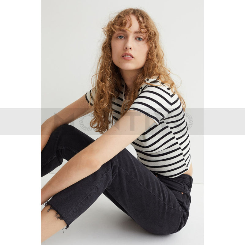HM High Ankle Mom Jeans | Montivo Pakistan
