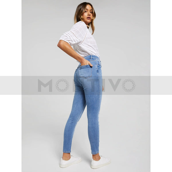 Blue Curvy Skinny Jeans | Montivo Pakistan