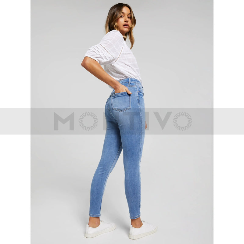 Blue Curvy Skinny Jeans | Montivo Pakistan