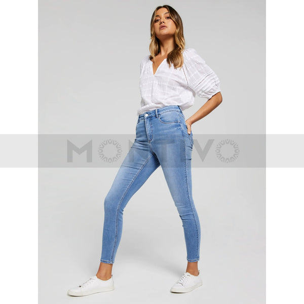 Blue Curvy Skinny Jeans | Montivo Pakistan