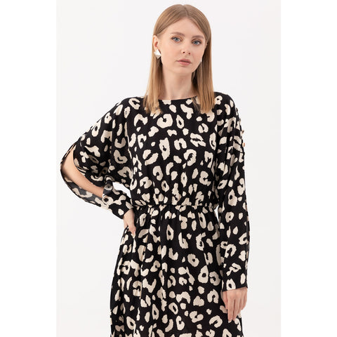 Patterned Sleeves Slit Dress | Montivo Pakistan