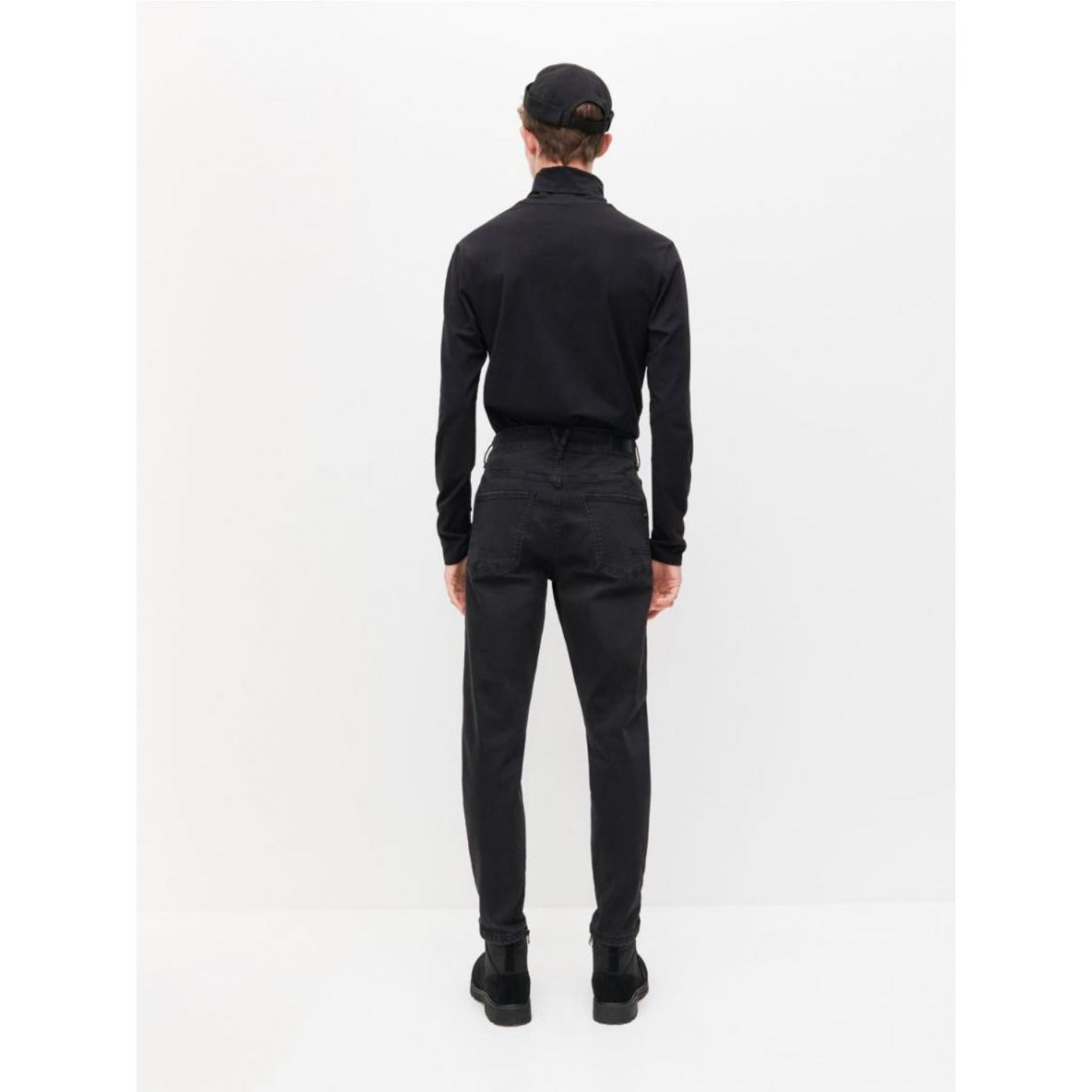RSVD Slim Black Carrot Jeans | Montivo Pakistan