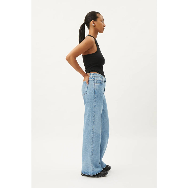 WD Ray Wide Jeans | Montivo Pakistan