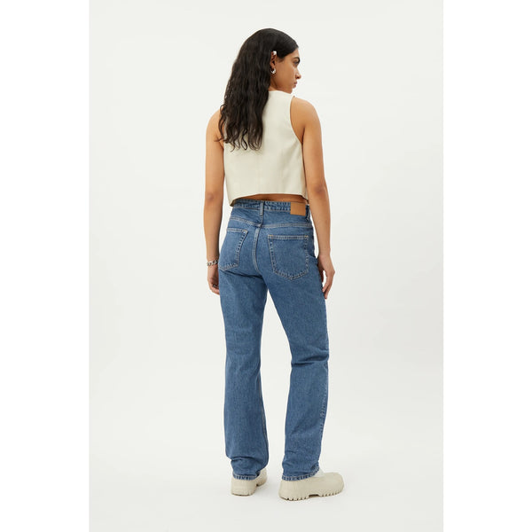 WD High Straight Jeans | Montivo Pakistan