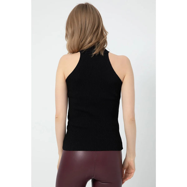 Sleeveless Turtleneck Black Top | Montivo Pakistan