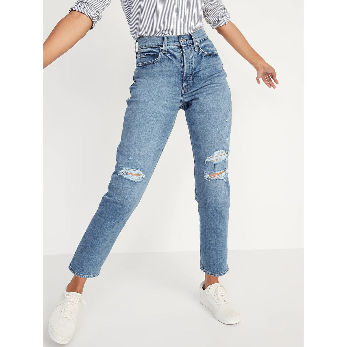 ON Curvy Extra High-Waisted Straight Jeans | Montivo Pakistan